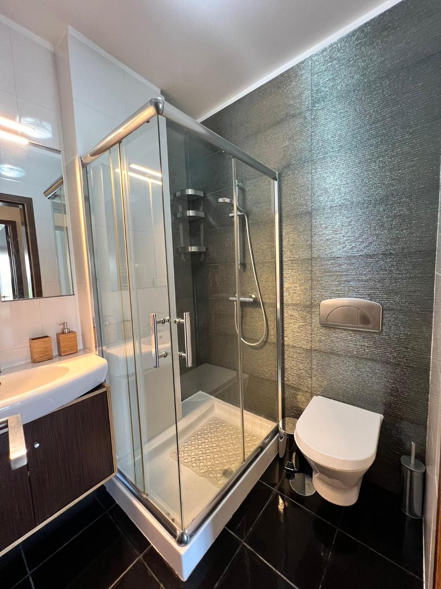 P&H Apartment Авейру Экстерьер фото